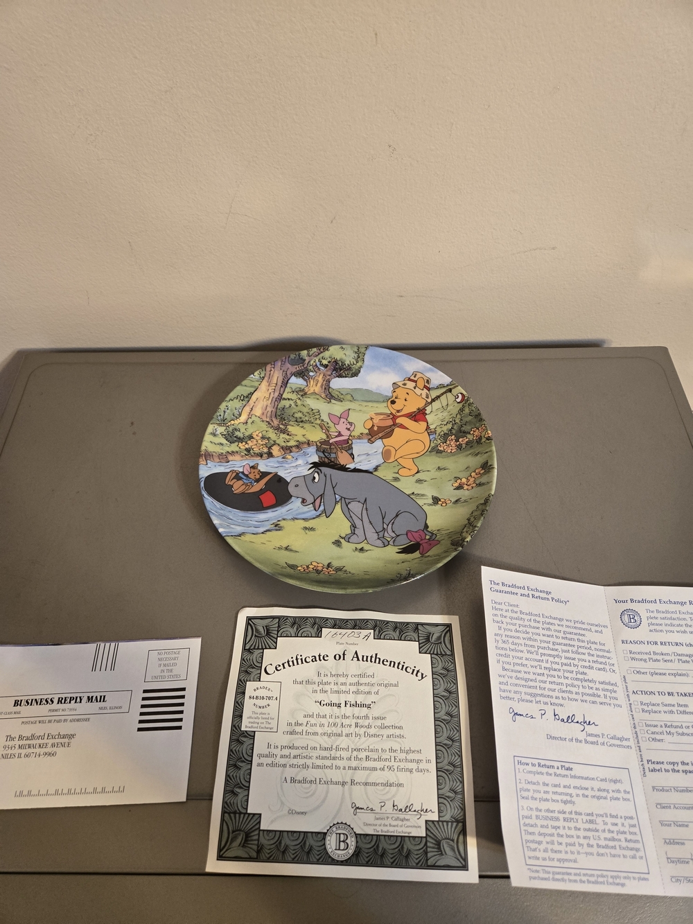 Vintage Disney Winnie the Pooh "Going Fishing" Bradford Exchange Collector Plate